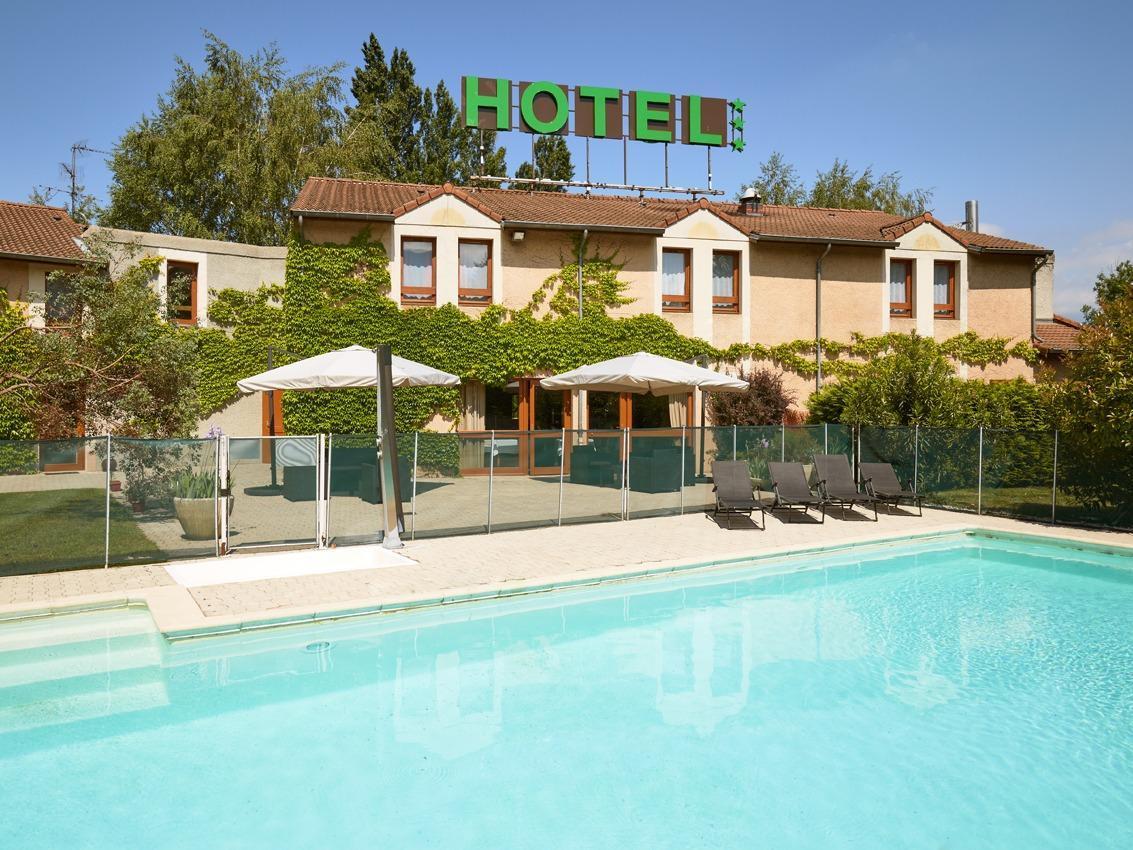 Logis Des Trois Massifs 3*