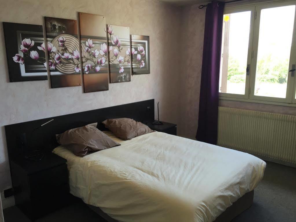 Logis Des Trois Massifs Hotel Claix (Isere)