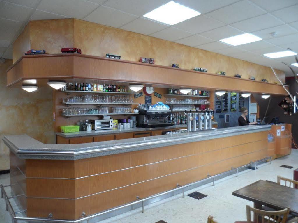 Hotel Logis Des Trois Massifs Claix (Isere)